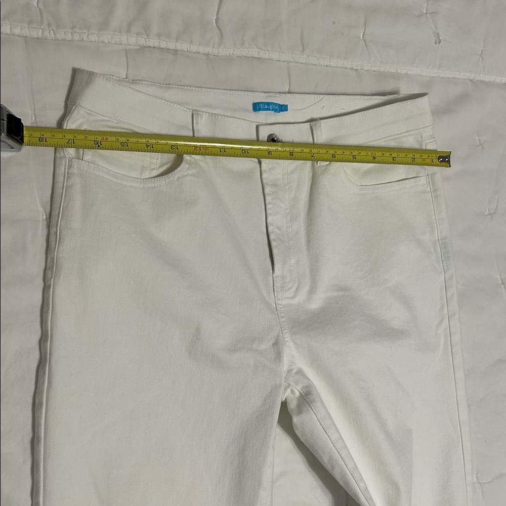 J. McLaughlin White Scallop-Hem Cropped Jeans - Picture 7 of 7